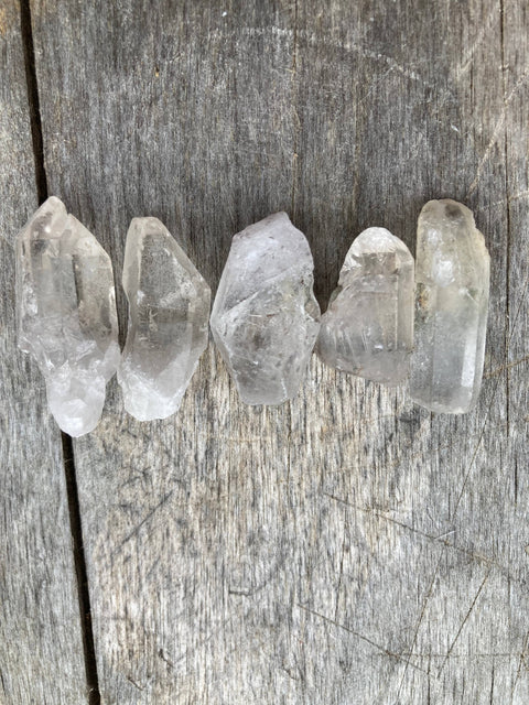 Clear Quartz: Raw Point - 1pc