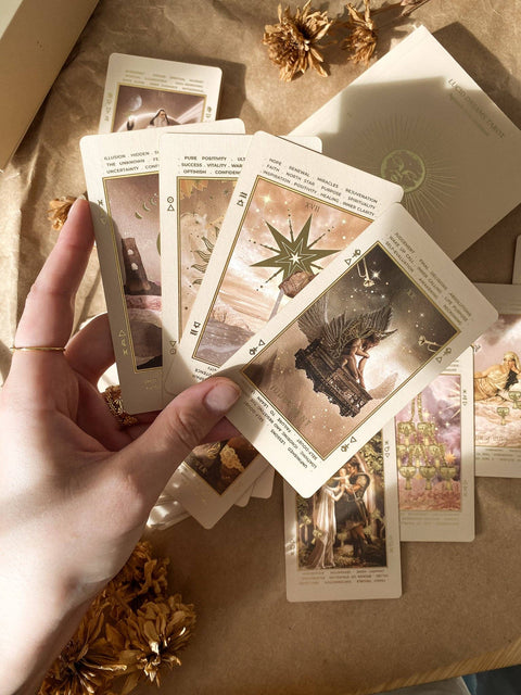 Tarot: Lucid Dreams Beginners, Beige
