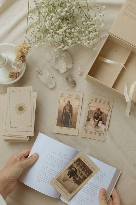 Tarot: Lucid Dreams Beginners, Beige