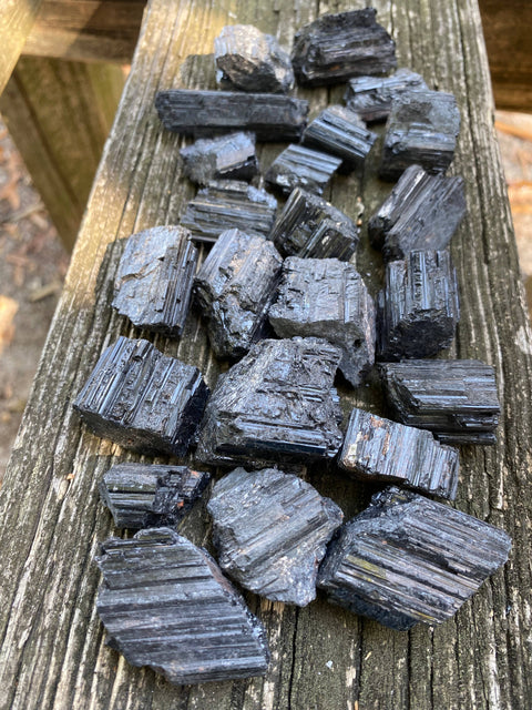 Black Tourmaline: Raw - 1 pc